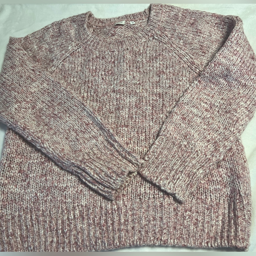 Pink and white Gap sweater
